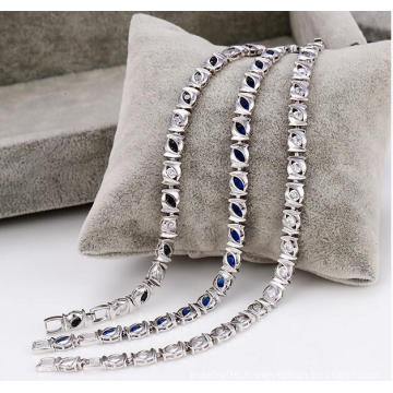 Xuping Rhodium Color Fashion Bracelet (72677)